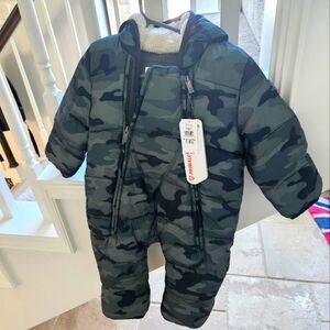 Baby GAP Primaloft snowsuit